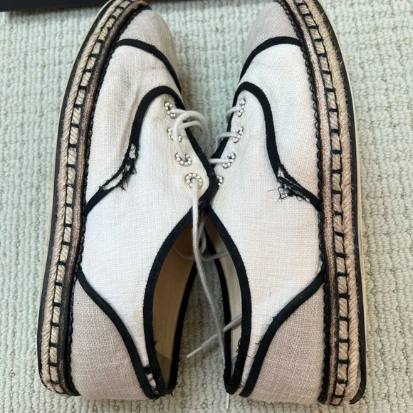 🔴🆑Authentic CHANEL Shoes 🆑🔴❤️ - Picture 10 of 11